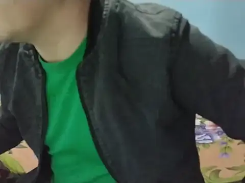 yazforeSolo online show from May 13, 2:58 pm