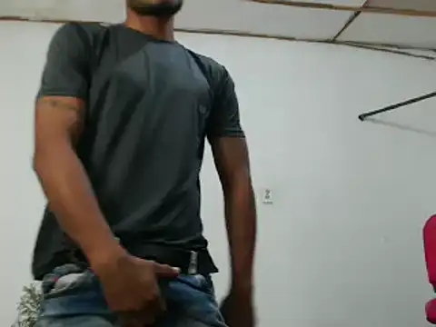 Snapshot of fernandez_latinblackk chatting on January 11, 3:13 am fernandez latinblackk online show from January 11, 3:13 am