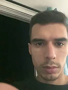 Snapshot of RicarBer chatting on February 10, 1:32 am RicarBer online show from February 10, 1:32 am