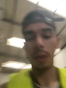 Snapshot of RicarBer chatting on February 12, 9:04 am RicarBer online show from February 12, 9:04 am