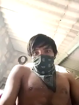 Snapshot of BrownPrez chatting on December 25, 5:48 am BrownPrez online show from December 25, 5:48 am