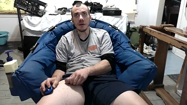 Snapshot of ScubaStevex chatting on January 24, 6:25 pm ScubaStevex online show from January 24, 6:25 pm