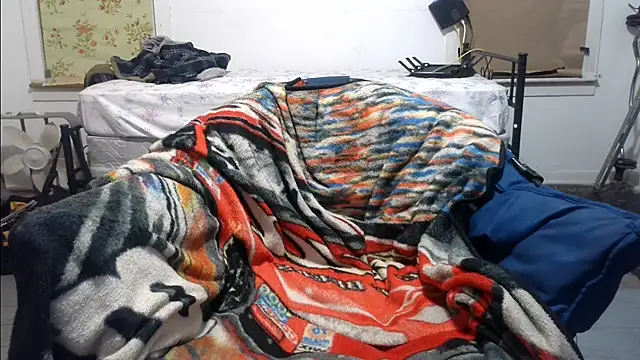 Snapshot of ScubaStevex chatting on March 1, 5:09 am ScubaStevex online show from March 1, 5:09 am