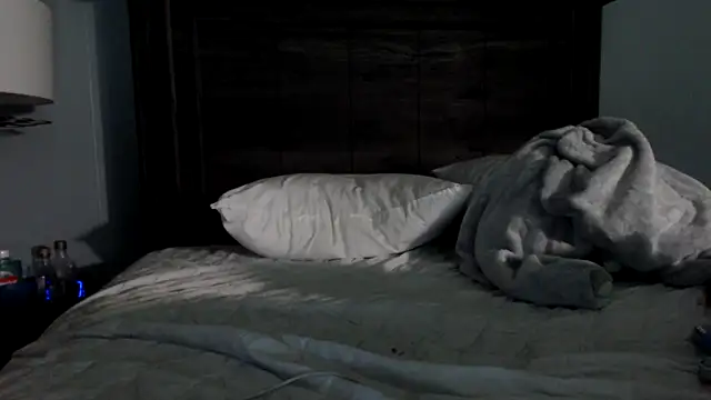 chased21 online show from December 2, 6:41 am