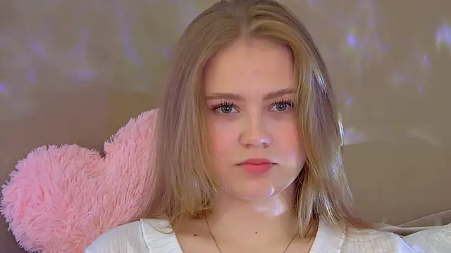 SelinSwarovski online show from September 30, 5:51 pm