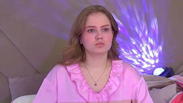 SelinSwarovski online show from November 9, 4:38 pm