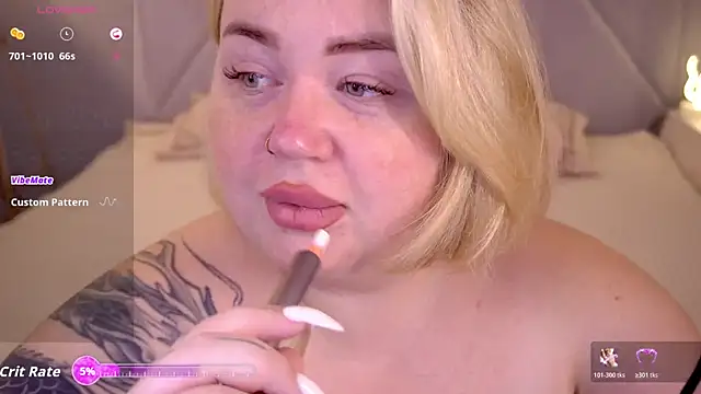 ZaraReignn online show from November 30, 1:59 pm