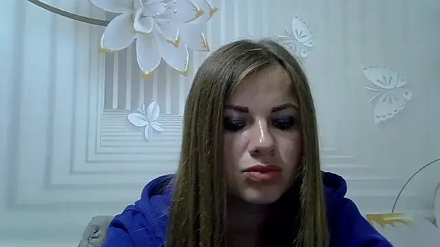 Snapshot of TinaFun4u chatting on May 16, 7:45 pm TinaFun4u online show from May 16, 7:45 pm