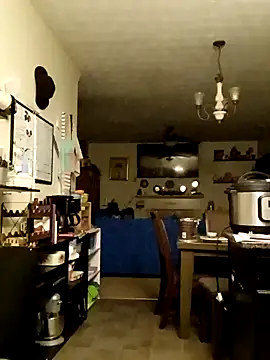 ElJudah7 online show from March 18, 9:20 am