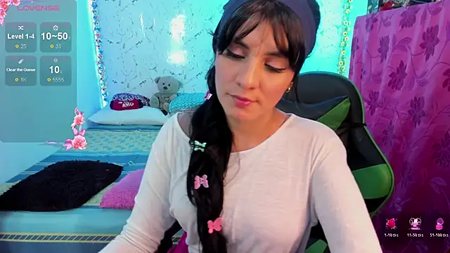 elissa iris online show from October 28, 2:04 am