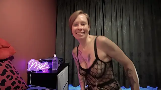 Snapshot of SexyExclusiveflower chatting on September 30, 5:07 pm SexyExclusiveflower online show from September 30, 5:07 pm