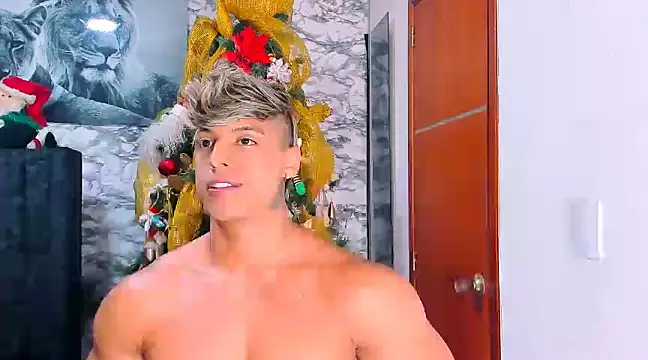 Owen Muzcle online show from December 29, 11:50 pm