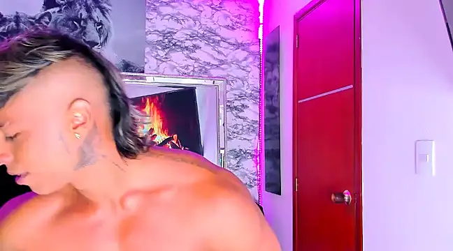 Owen Muzcle online show from January 24, 11:23 pm