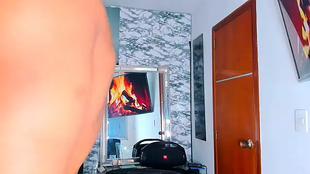 Owen Muzcle online show from February 8, 2:36 am