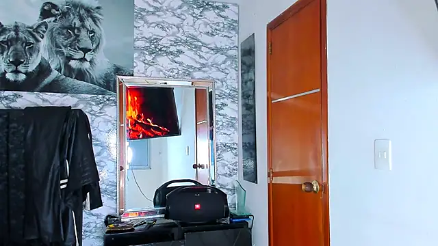 Owen Muzcle online show from February 15, 2:26 am