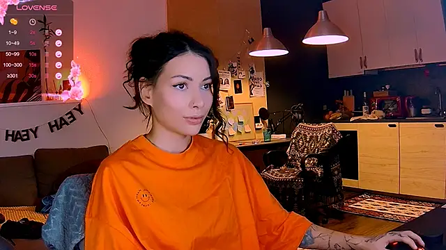 Snapshot of KatiKate chatting on November 14, 4:06 pm KatiKate online show from November 14, 4:06 pm