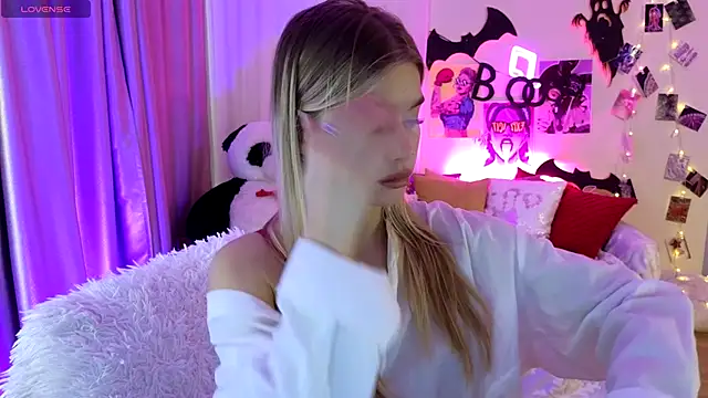 BattyMelody online show from November 8, 10:04 am