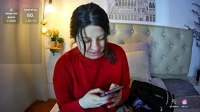 ShyVibes  online show from February 7, 7:28 pm