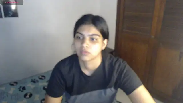 Snapshot of Pocahontas_Princess_ chatting on October 12, 4:33 am Pocahontas Princess online show from October 12, 4:33 am