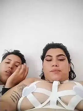 Snapshot of Marilin_Jessie chatting on December 22, 8:36 pm Marilin Jessie online show from December 22, 8:36 pm