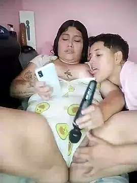 Snapshot of Marilin_Jessie chatting on January 30, 10:41 pm Marilin Jessie online show from January 30, 10:41 pm