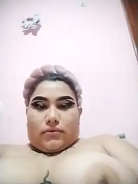 Snapshot of Marilin_Jessie chatting on March 6, 2:19 am Marilin Jessie online show from March 6, 2:19 am