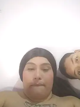 Snapshot of Marilin_Jessie chatting on September 16, 3:29 am Marilin Jessie online show from September 16, 3:29 am