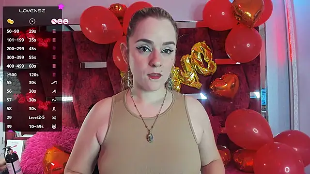 Snapshot of GinnaGrace chatting on February 7, 12:39 pm GinnaGrace online show from February 7, 12:39 pm