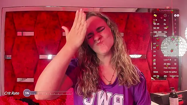 Snapshot of GinnaGrace chatting on March 10, 6:56 pm GinnaGrace online show from March 10, 6:56 pm