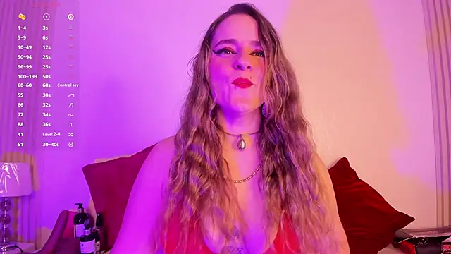 Snapshot of GinnaGrace chatting on November 13, 12:37 pm GinnaGrace online show from November 13, 12:37 pm