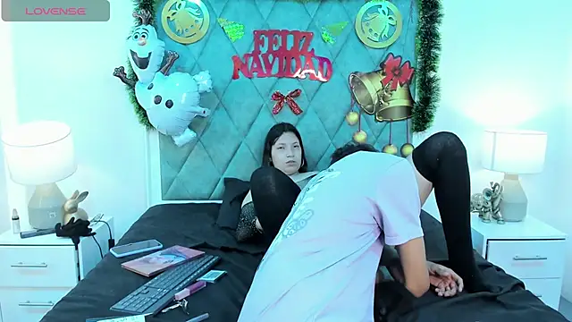 Snapshot of Katherin_jupiter chatting on December 15, 12:06 pm Katherin jupiter online show from December 15, 12:06 pm