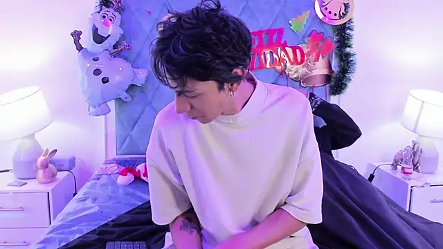 Snapshot of Katherin_jupiter chatting on December 19, 9:07 am Katherin jupiter online show from December 19, 9:07 am