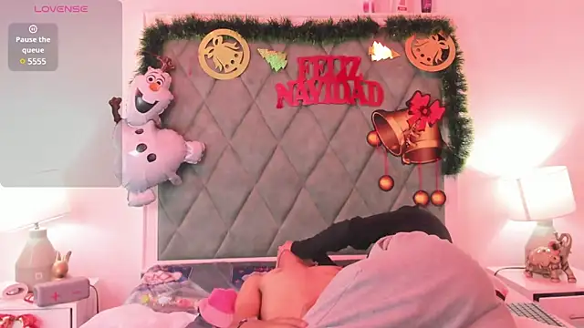 Snapshot of Katherin_jupiter chatting on December 29, 1:56 am Katherin jupiter online show from December 29, 1:56 am