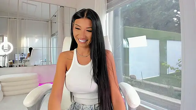 Snapshot of missdiamond_ chatting on November 22, 7:51 am missdiamond online show from November 22, 7:51 am