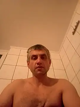 Snapshot of Gotowy40 chatting on October 26, 1:11 am Gotowy40 online show from October 26, 1:11 am