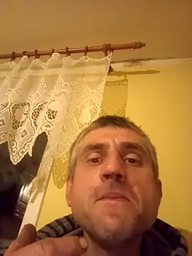 Snapshot of Gotowy40 chatting on October 27, 12:26 am Gotowy40 online show from October 27, 12:26 am