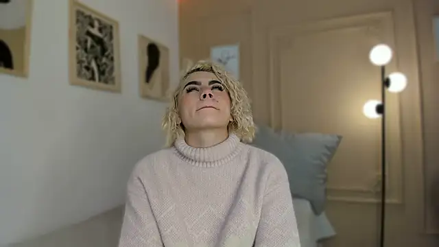 marian pinzon online show from February 25, 7:01 pm