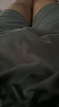 Snapshot of Desiboy___21 chatting on December 8, 8:41 am Desiboy 21 online show from December 8, 8:41 am