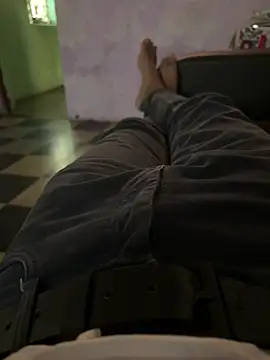 Snapshot of Desiboy___21 chatting on March 7, 10:02 am Desiboy 21 online show from March 7, 10:02 am