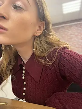  AngelMoon  online show from November 24, 4:01 am