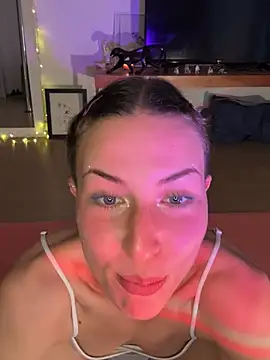  ExoticGirl online show from March 6, 5:33 pm