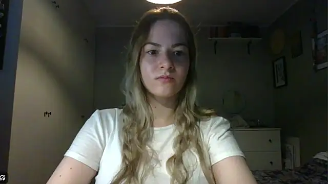 Snapshot of ROSIEx_sweet chatting on October 22, 6:46 am ROSIEx sweet online show from October 22, 6:46 am