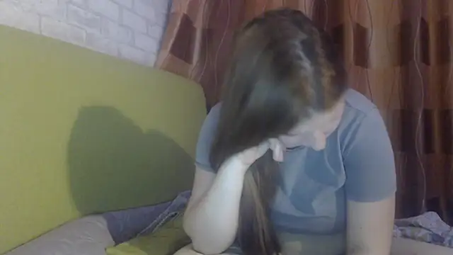 kila lo online show from January 15, 8:01 pm