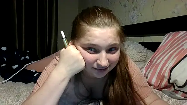 kila lo online show from February 19, 3:52 pm