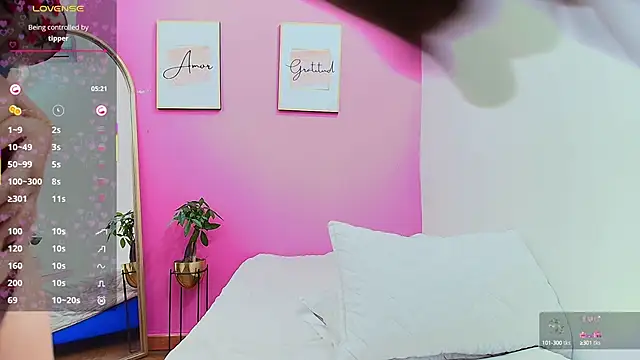 hornybarelylegalgirl online show from February 13, 12:43 pm