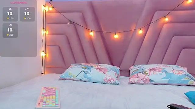 hornybarelylegalgirl online show from October 29, 12:40 pm