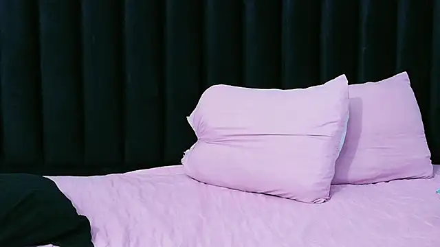 hornybarelylegalgirl online show from April 9, 12:32 pm