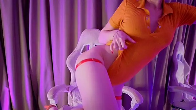 Snapshot of bubbling_crush chatting on March 17, 3:14 am bubbling crush online show from March 17, 3:14 am