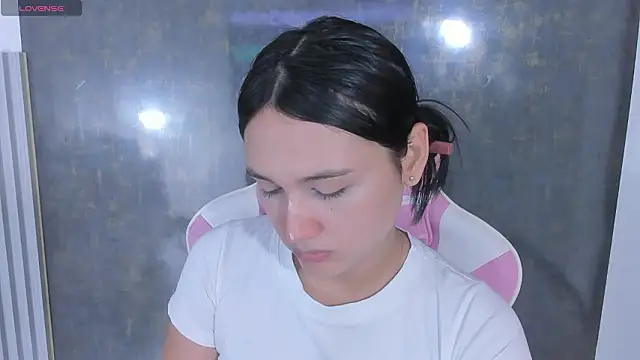 lana boomer online show from March 28, 3:22 pm