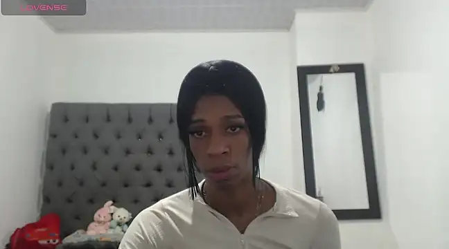 lucianadolll online show from March 14, 11:32 pm